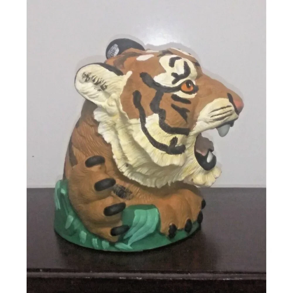 Drinkworks Cup topper Disney's Animal Kingdom Tiger HTF Collector series